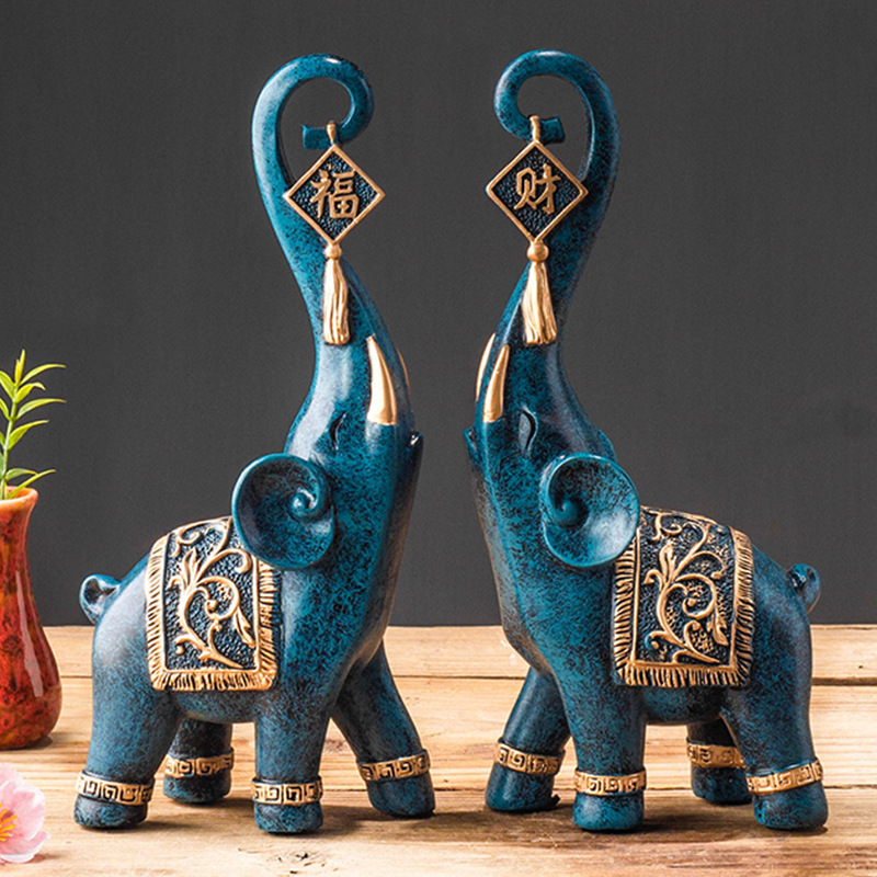 Um Par de Estatuetas de Elefan - Art Craft Elephant avaliação e preço